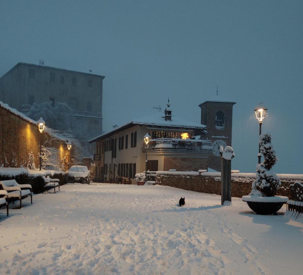 Teresa Al Belvedere Rooms&Holidayapartments Camere&Appartamenti Castellinaldo Esterno foto