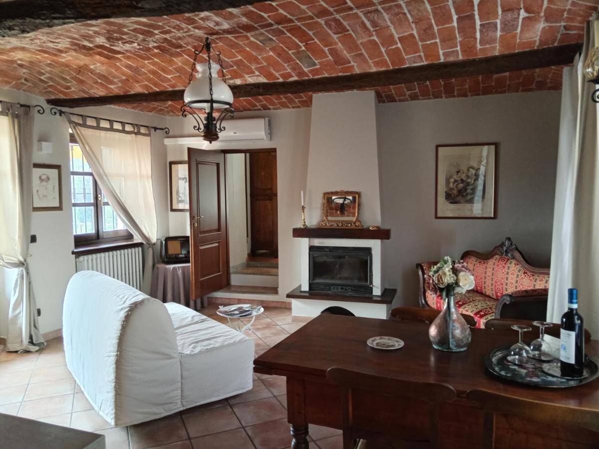 Teresa Al Belvedere Rooms&Holidayapartments Camere&Appartamenti Castellinaldo Esterno foto