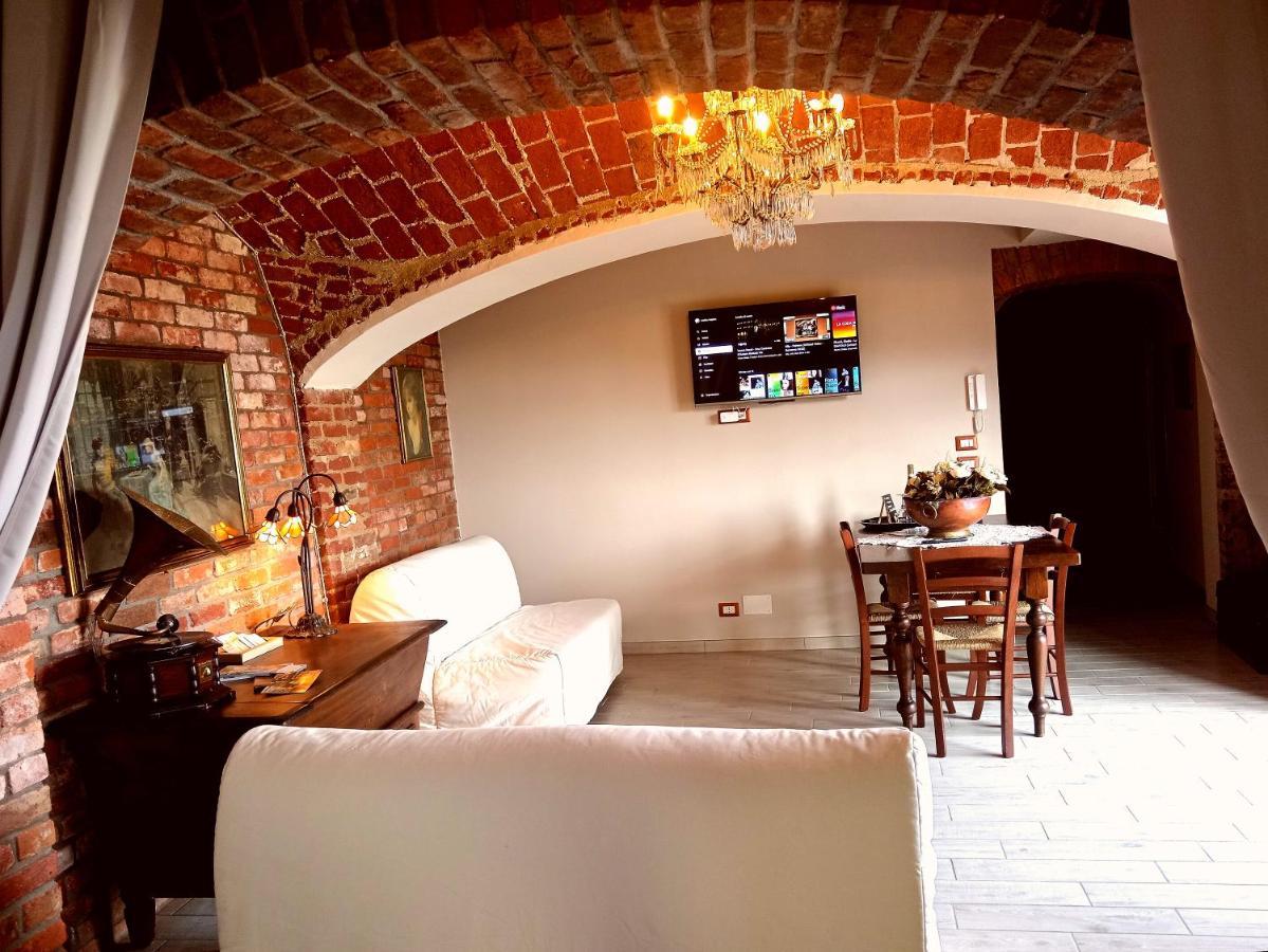 Teresa Al Belvedere Rooms&Holidayapartments Camere&Appartamenti Castellinaldo Esterno foto