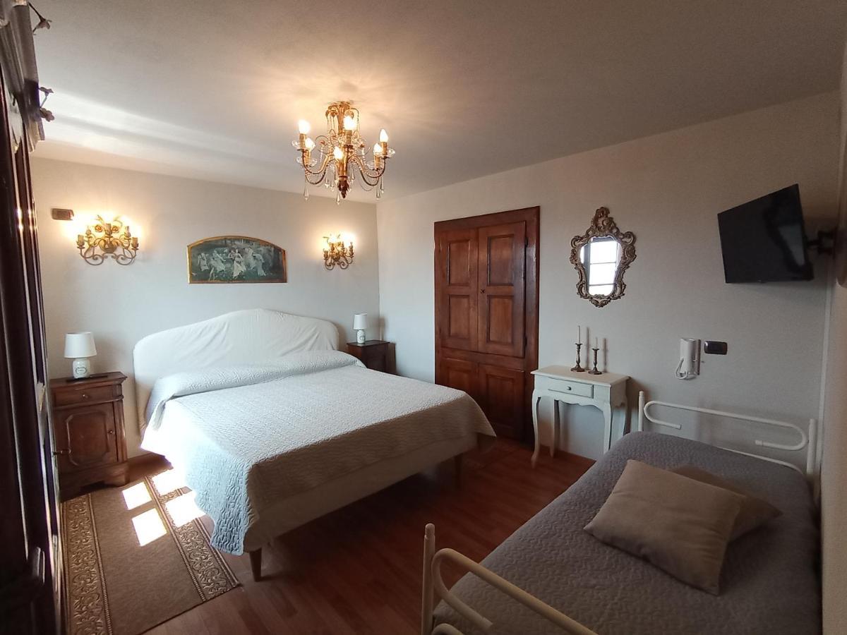Teresa Al Belvedere Rooms&Holidayapartments Camere&Appartamenti Castellinaldo Esterno foto