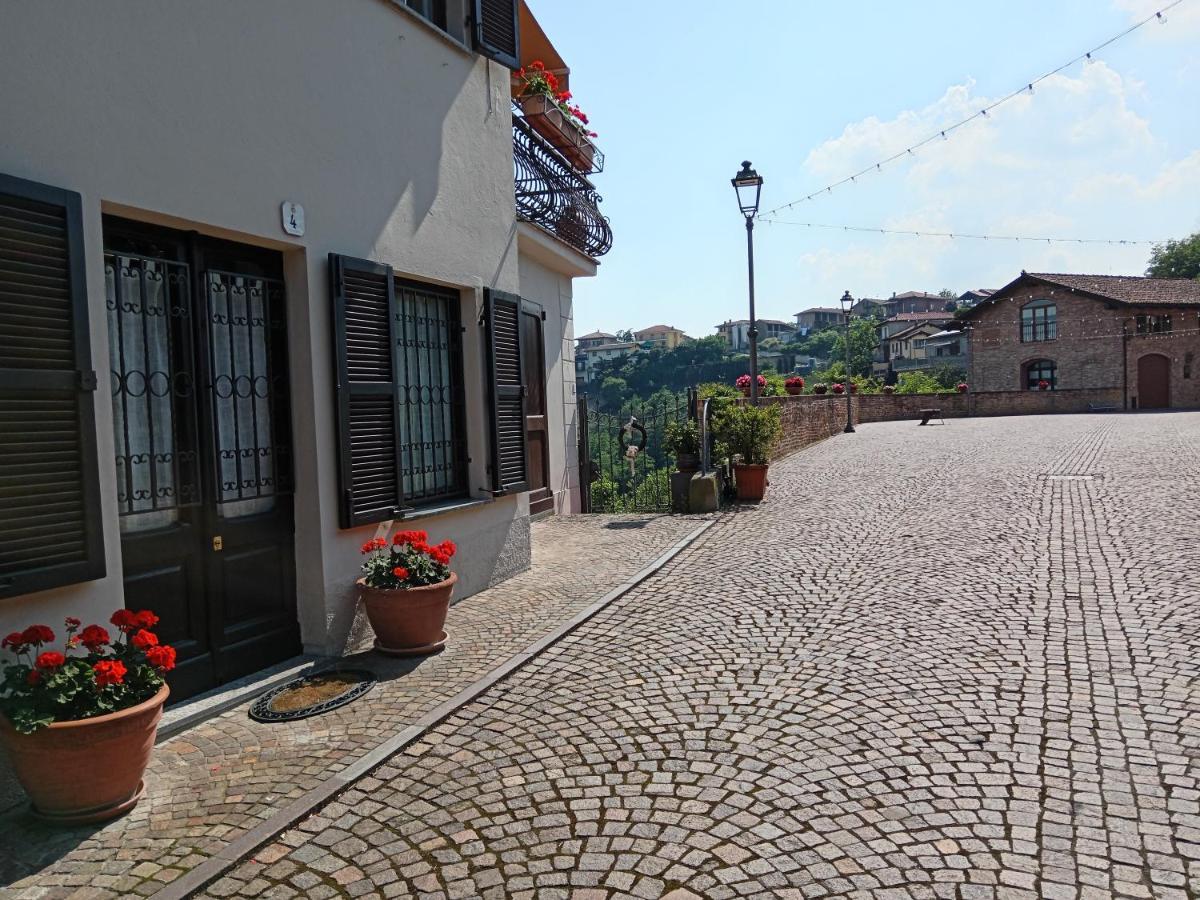 Teresa Al Belvedere Rooms&Holidayapartments Camere&Appartamenti Castellinaldo Esterno foto