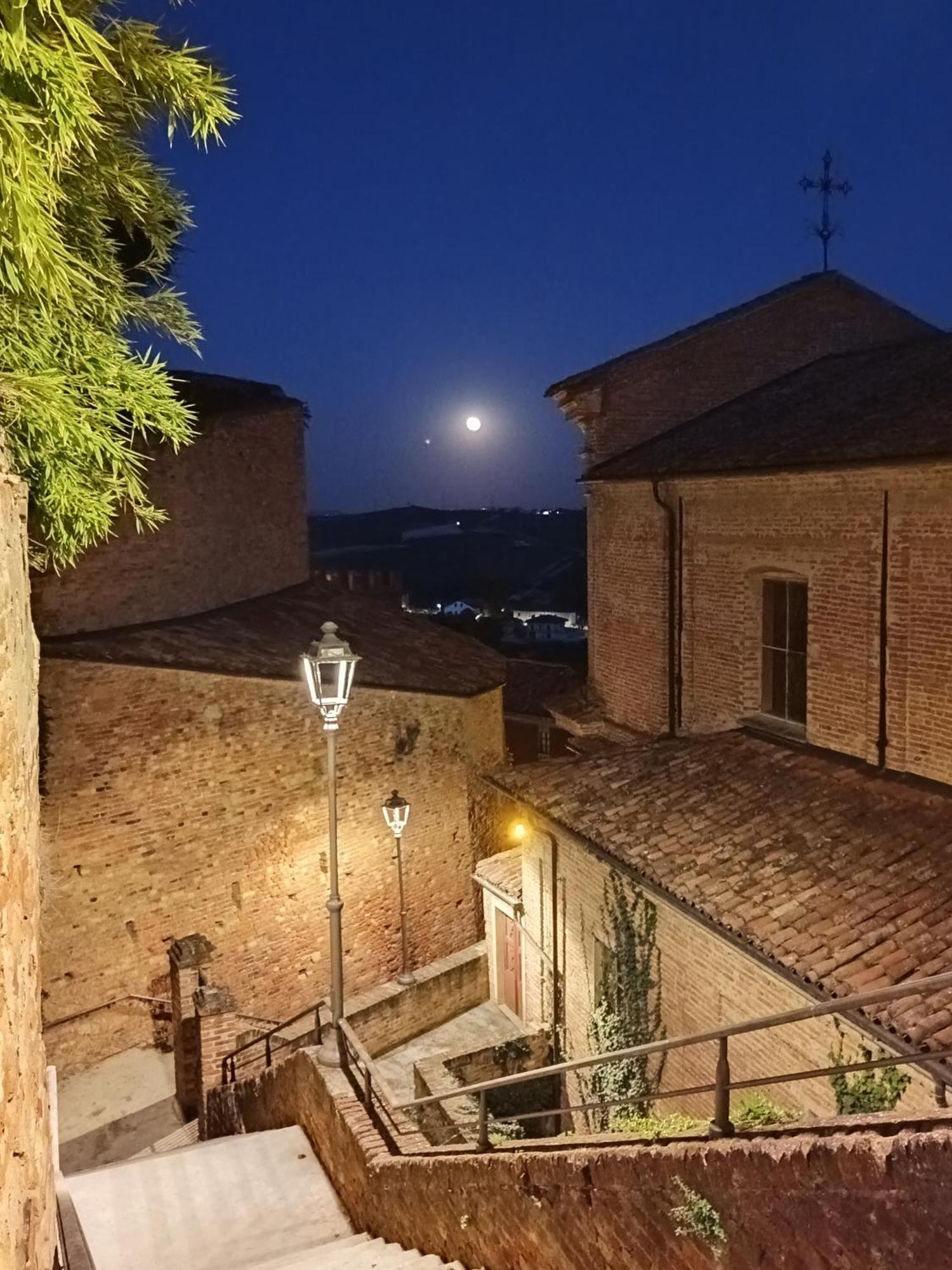 Teresa Al Belvedere Rooms&Holidayapartments Camere&Appartamenti Castellinaldo Esterno foto
