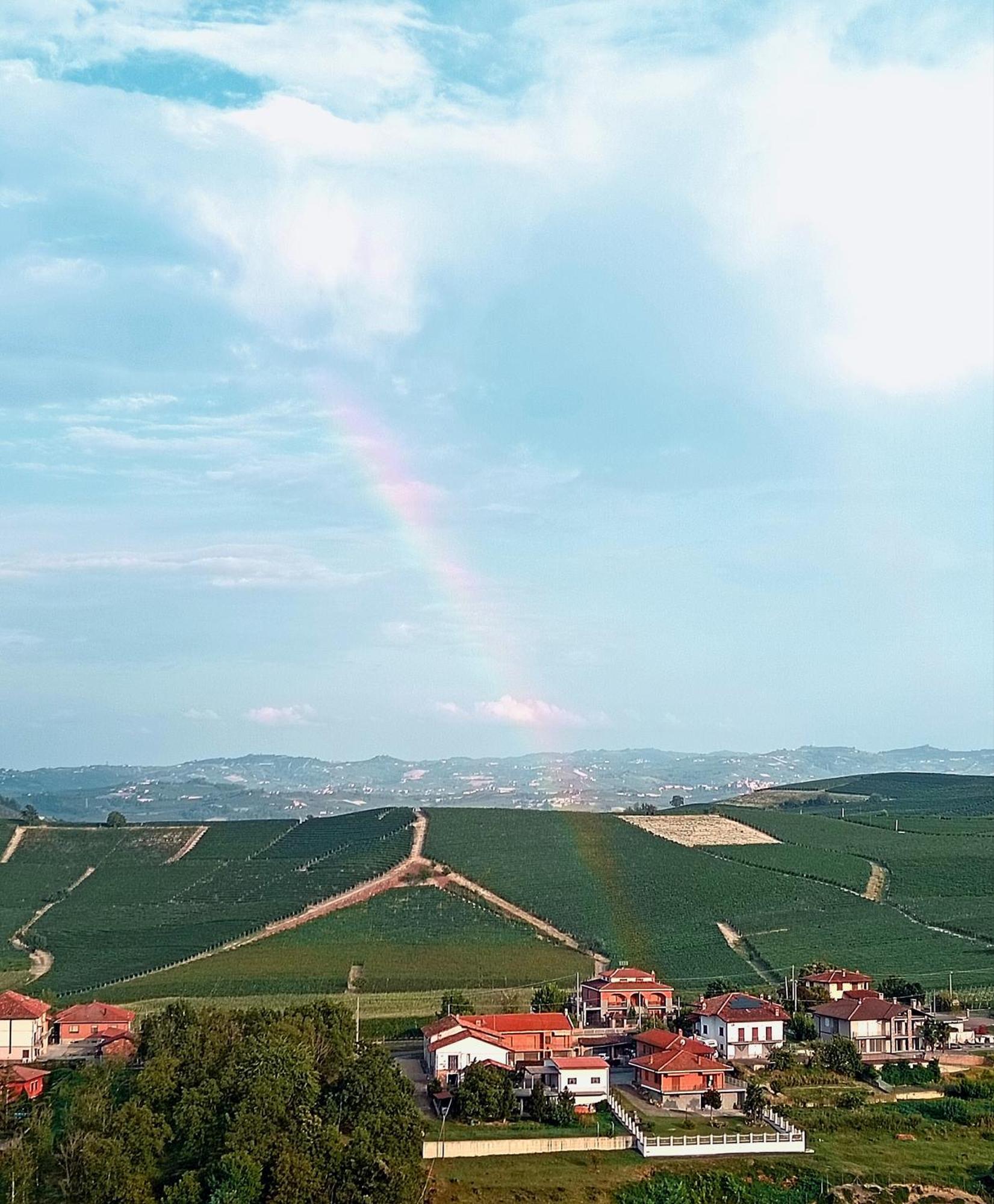 Teresa Al Belvedere Rooms&Holidayapartments Camere&Appartamenti Castellinaldo Esterno foto